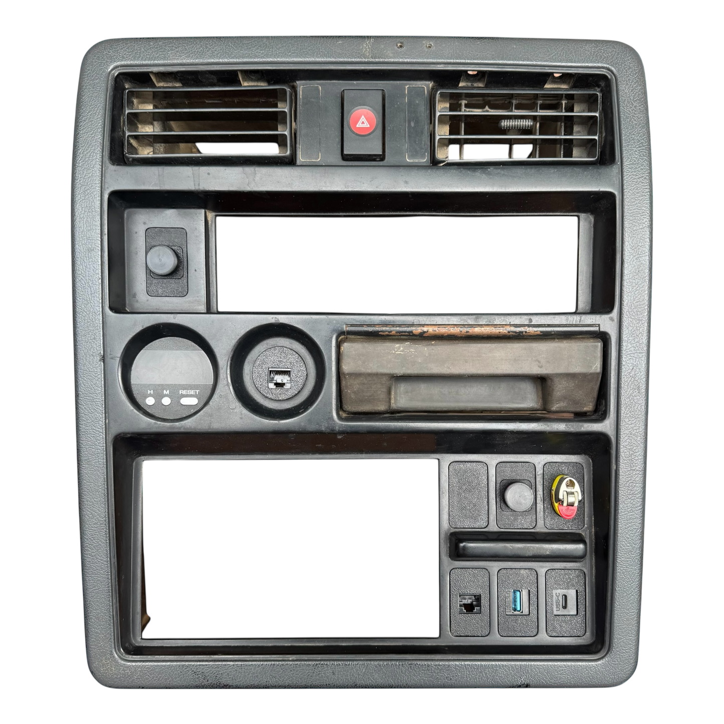 GQ Patrol/Pathfinder Smoke Holder