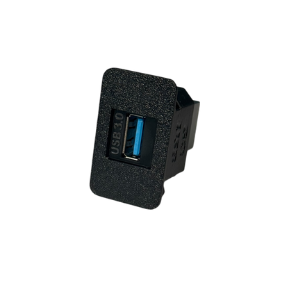 Patrol GQ/Pathfinder UHF/USB Pass Through