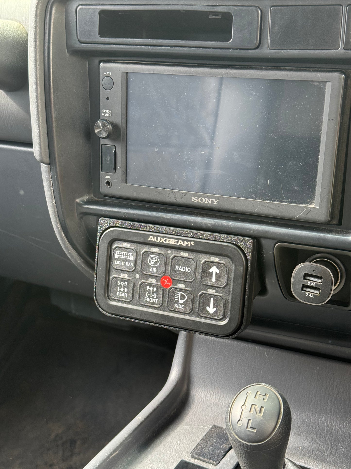 Toyota landcruiser 80 series auxbeam switch panel mount installed in car